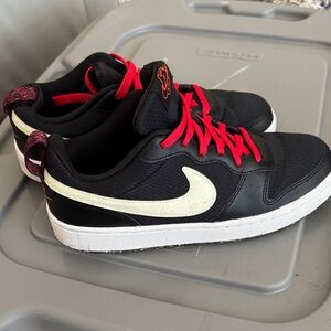 Nike Kids Black and Red Sneakers
